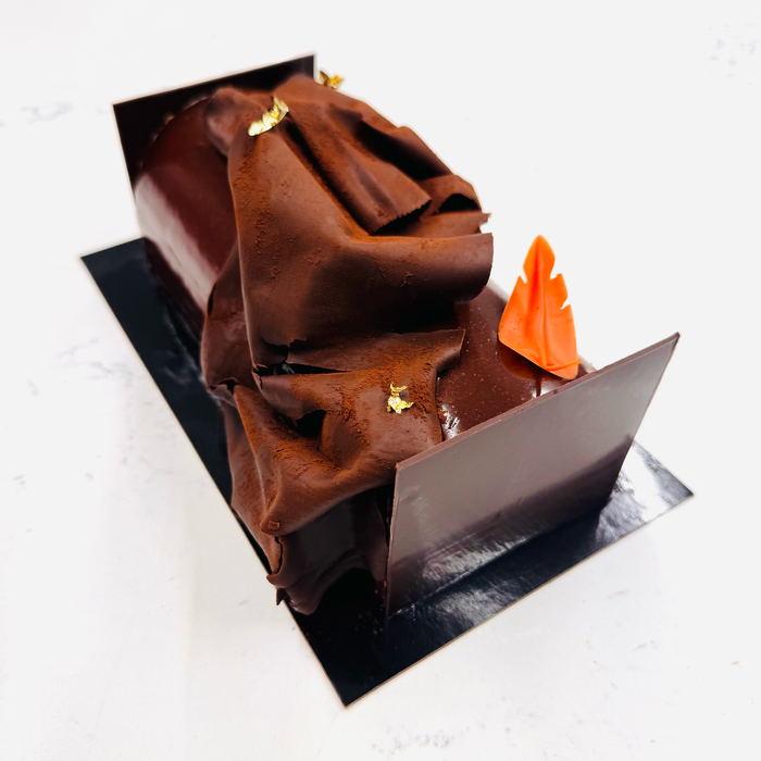 Christmas Yule Log | Chocolate, Crème Brûlée, and Timut Pepper | Limited Edition